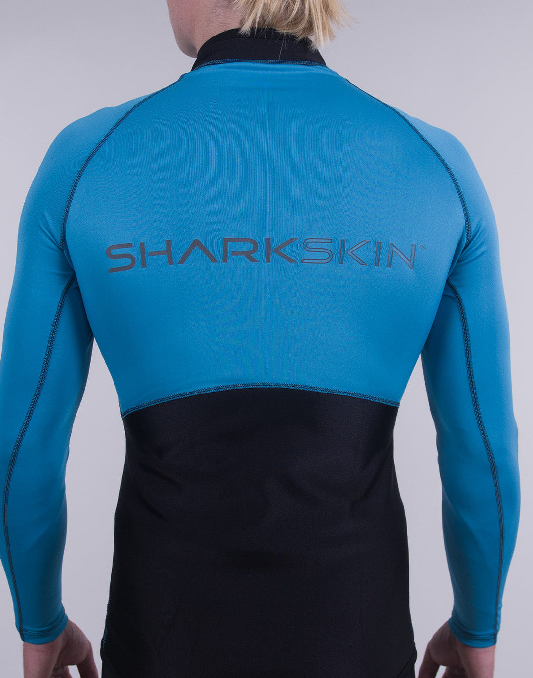 PERFORMANCE WEAR ГОРНИЩЕ С ДЪЛЪГ РЪКАВ - МЪЖЕ