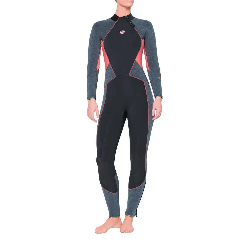 Bare Evoke 4 mm woman diving wetsuit